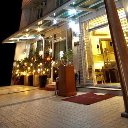 סן פדרו מקאטי Townhouse Oak Avitel Hotel Near Osmena Highway, Pnr Pasay Station, Metro Manila מראה חיצוני תמונה